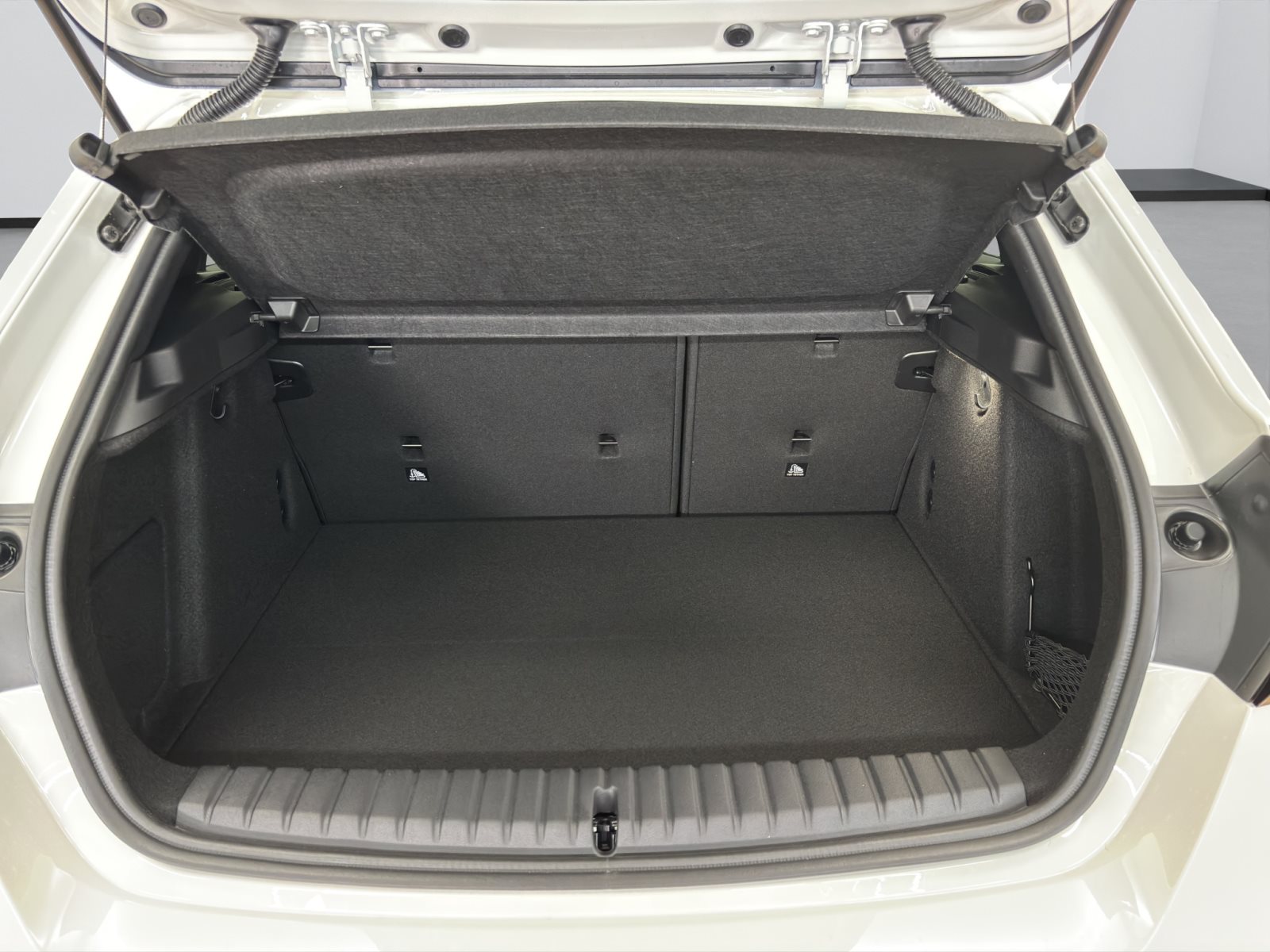 Fahrzeugabbildung BMW 120 [M Sport, Navi, 18 LMR, RFK, SHZ, LED] DAB