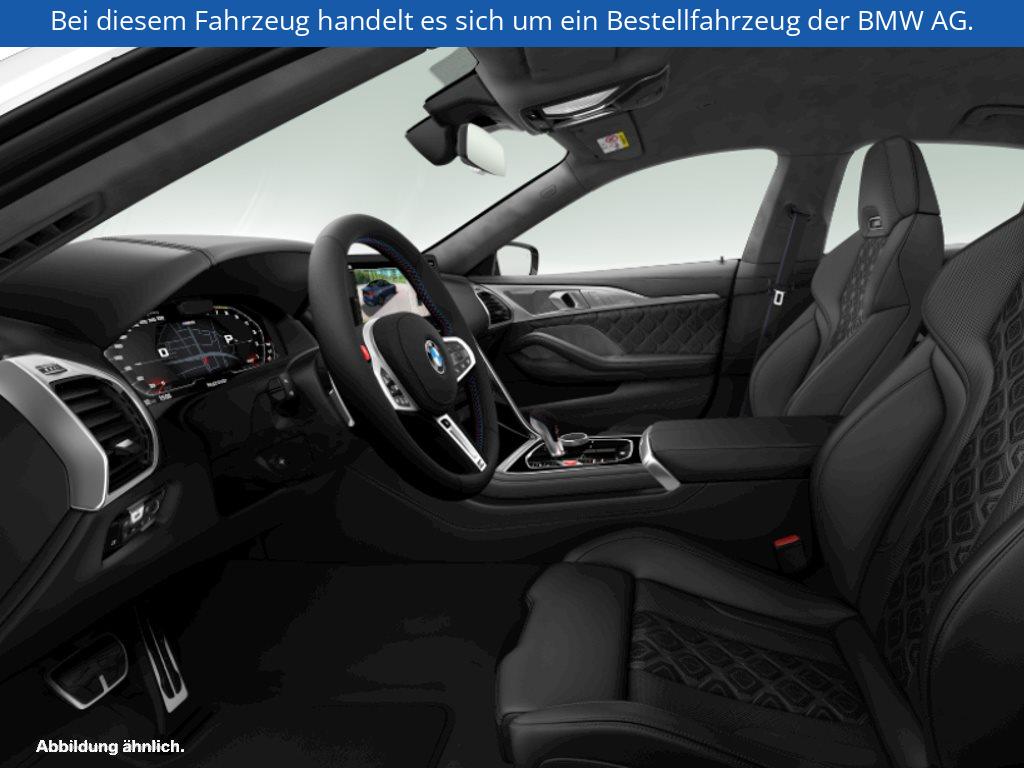 Fahrzeugabbildung BMW M8 Gran Coupé