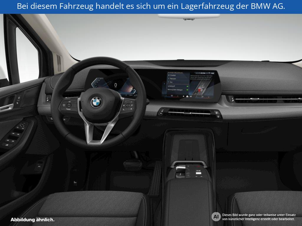 Fahrzeugabbildung BMW 220i Active Tourer