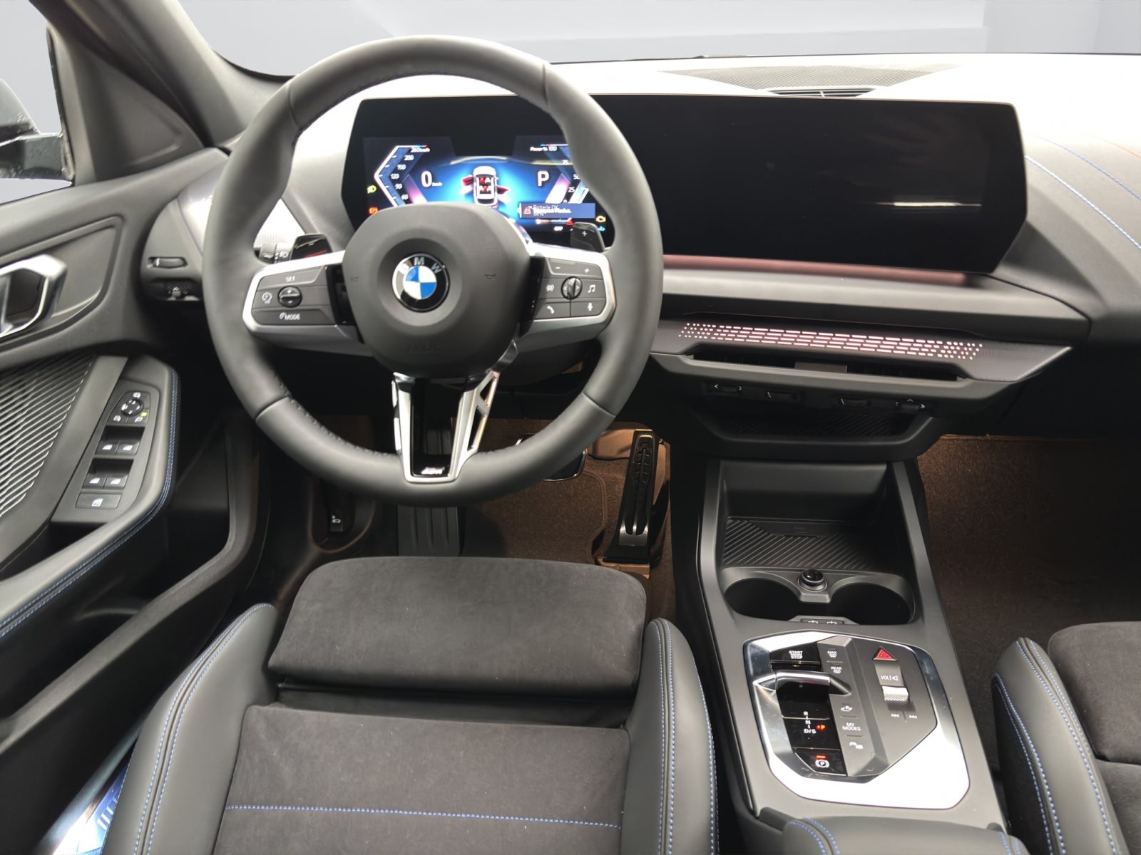 Fahrzeugabbildung BMW 120 [M Sport, Navi, 19 LMR, RFK, SHZ, LED] DAB