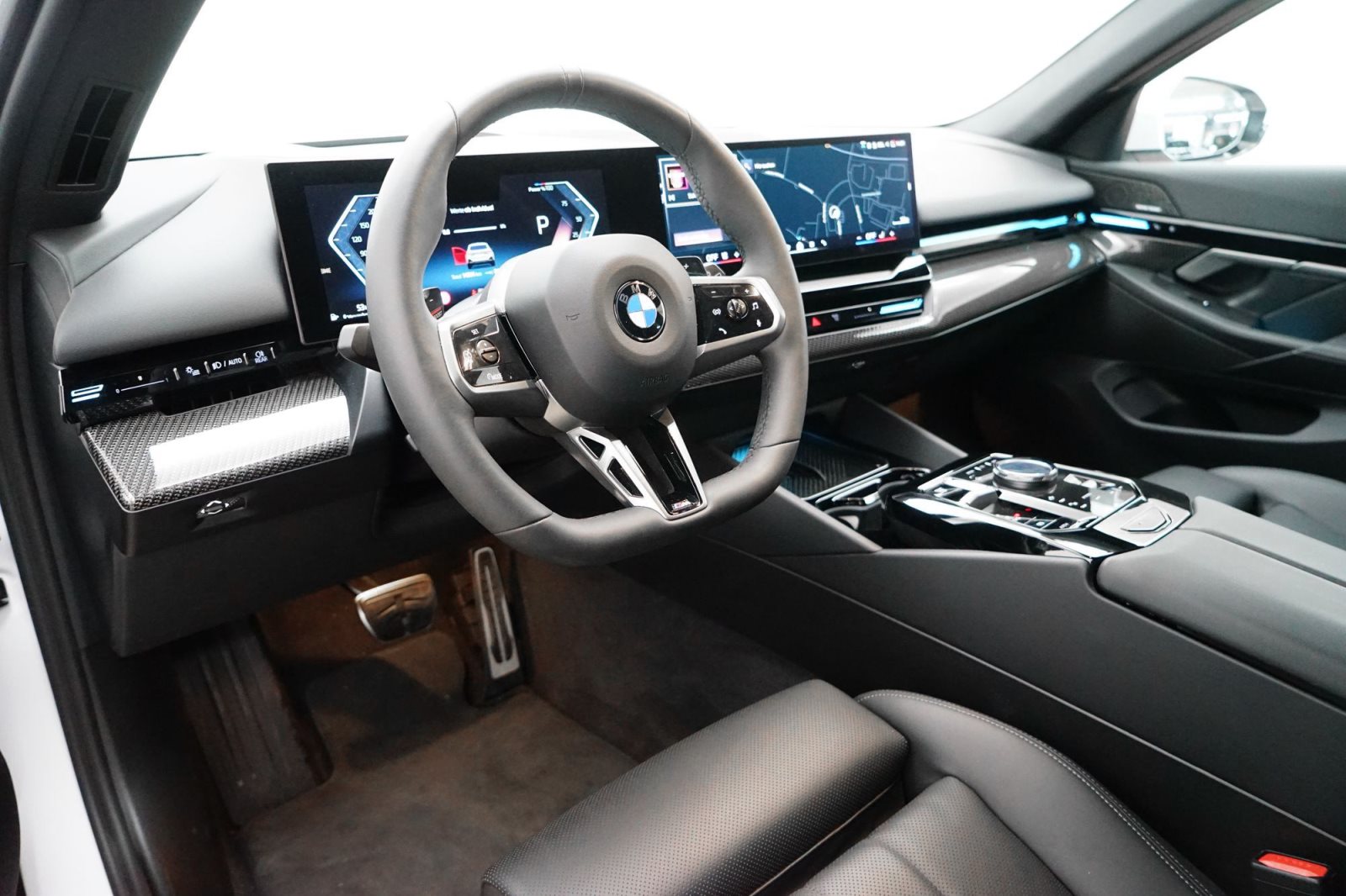 Fahrzeugabbildung BMW 520d xDrive Touring [M Sport, Standhz., AHK]