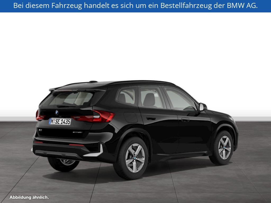 Fahrzeugabbildung BMW X1 sDrive20i