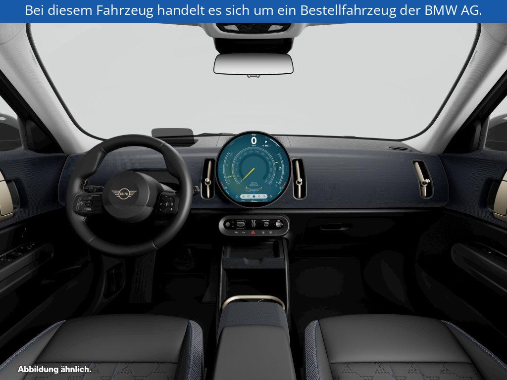 Fahrzeugabbildung MINI Countryman D