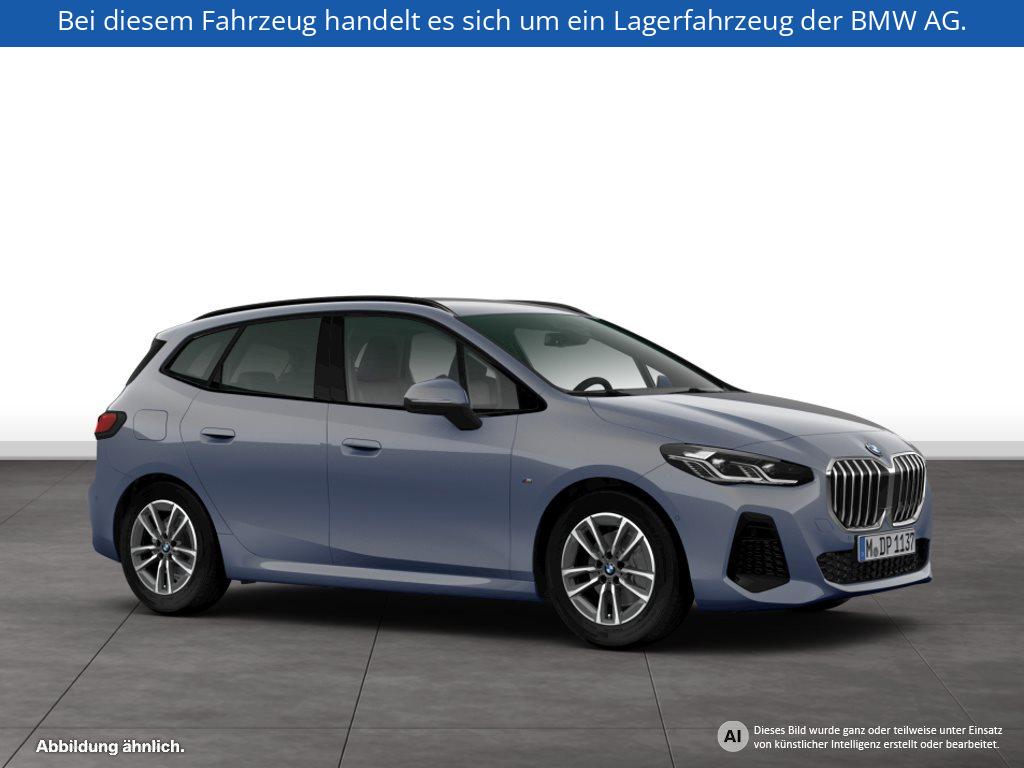 Fahrzeugabbildung BMW 220i Active Tourer