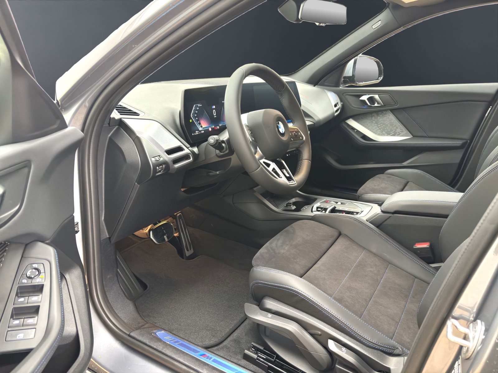 Fahrzeugabbildung BMW 120 [M Sport, Navi, 19 LMR, RFK, SHZ, LED] DAB