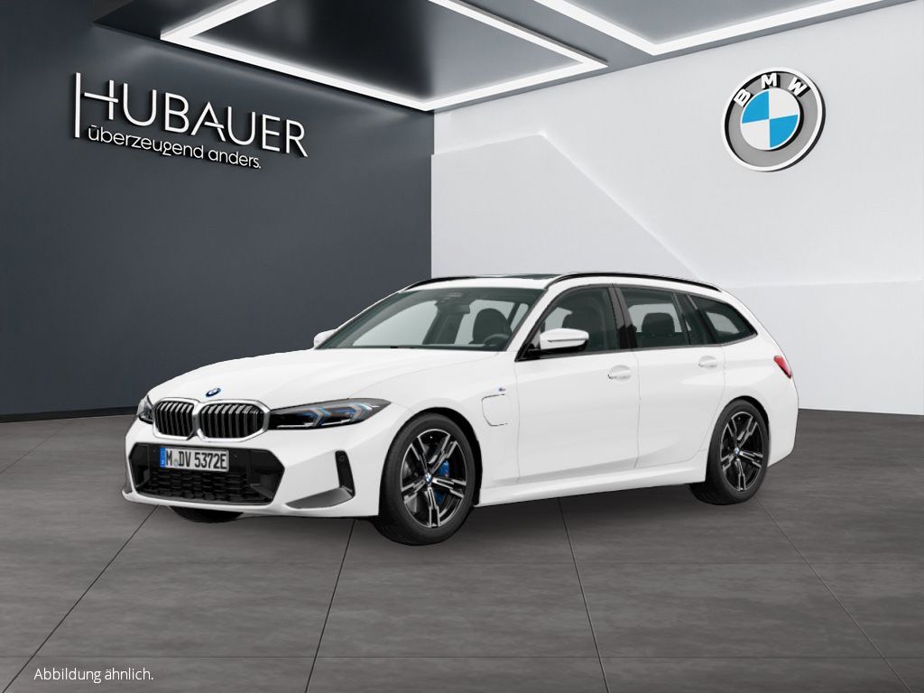 BMW 330e Touring