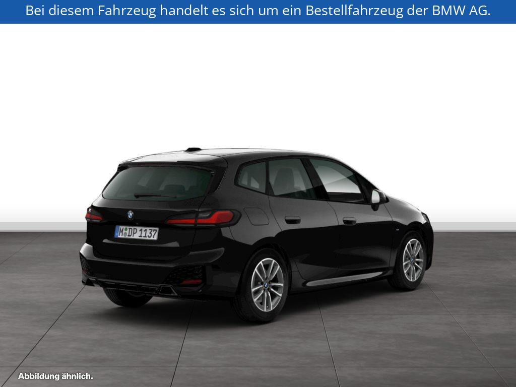 Fahrzeugabbildung BMW 216i Active Tourer
