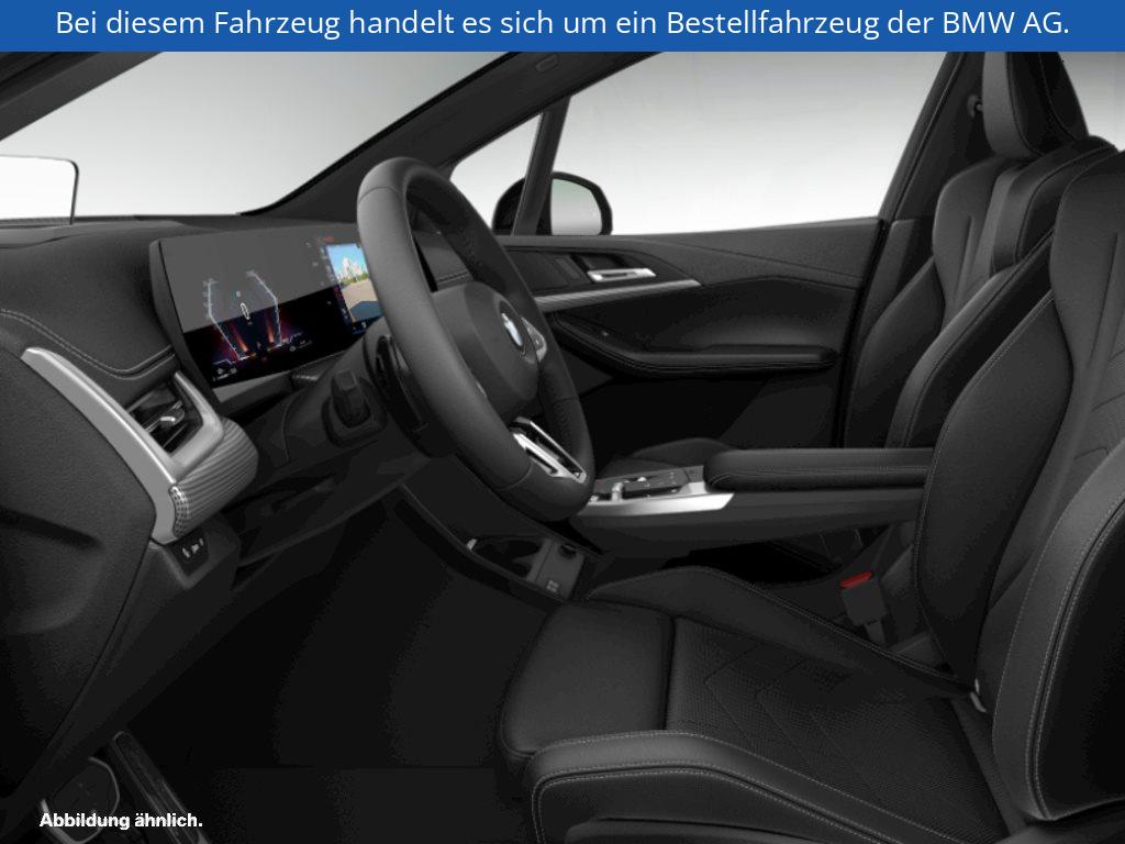 Fahrzeugabbildung BMW 216i Active Tourer