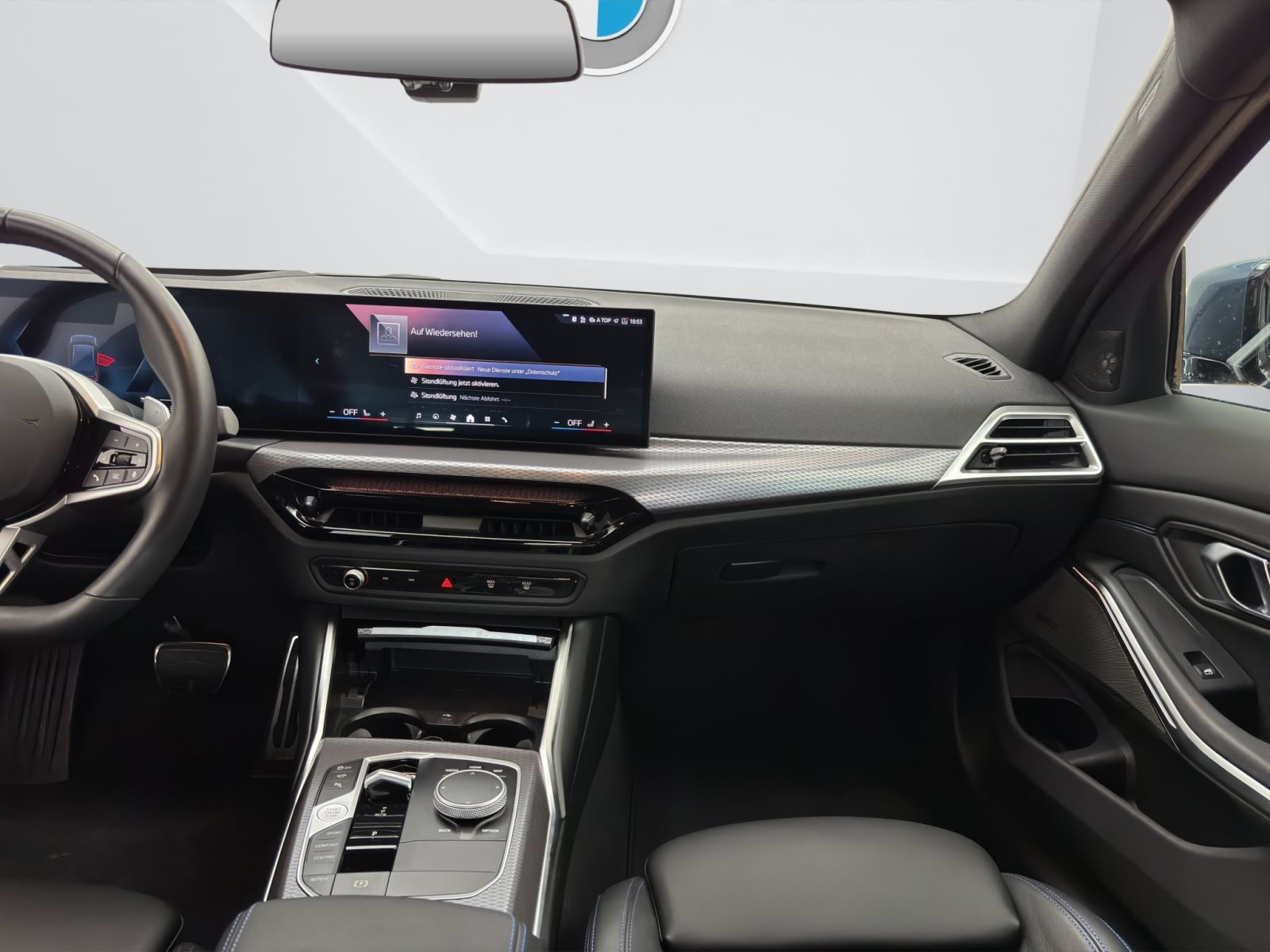 Fahrzeugabbildung BMW 330d xDrive Limousine [M Sport, GSD, HK Sound]