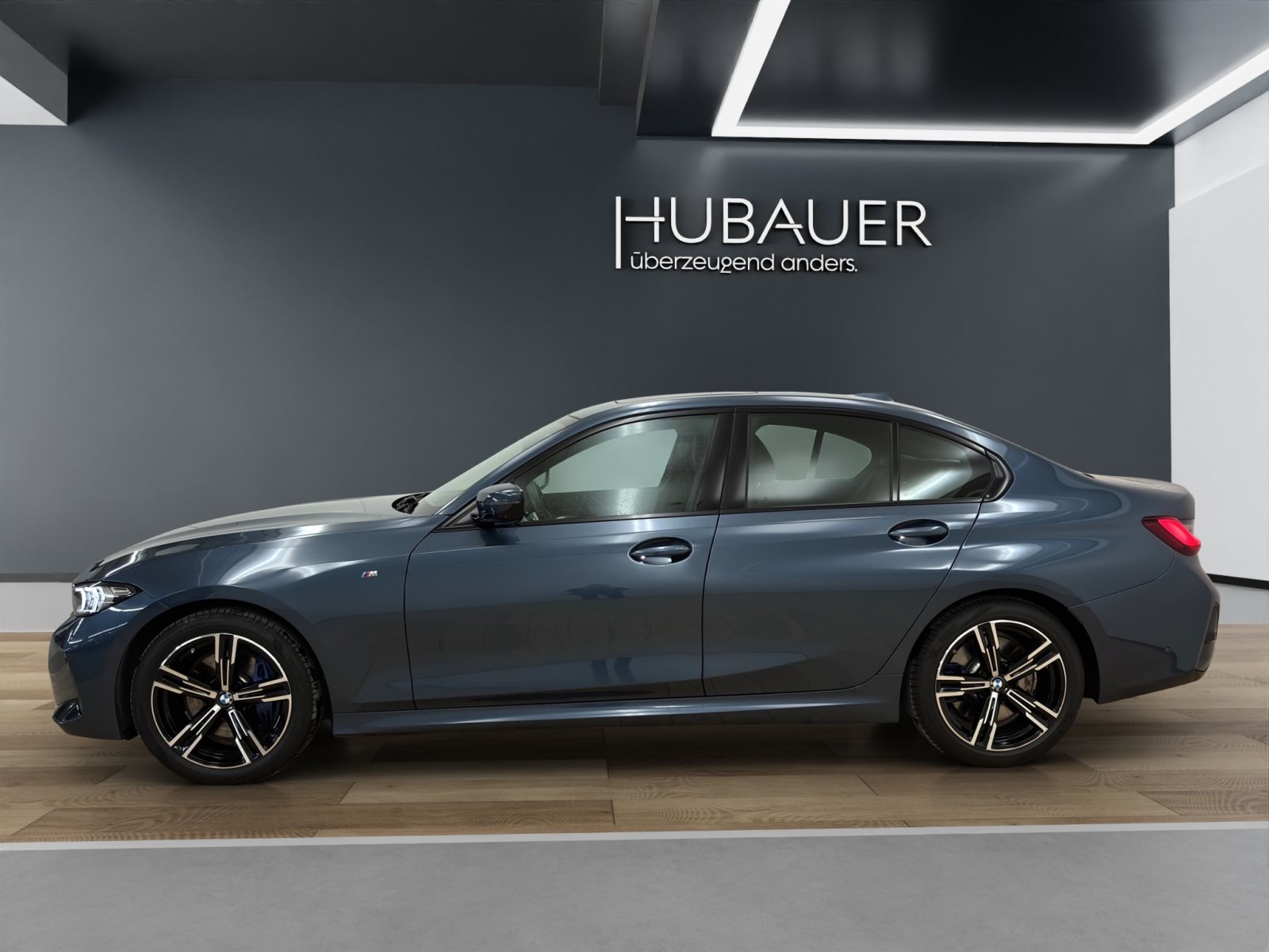 Fahrzeugabbildung BMW 330d xDrive Limousine [M Sport, GSD, HK Sound]