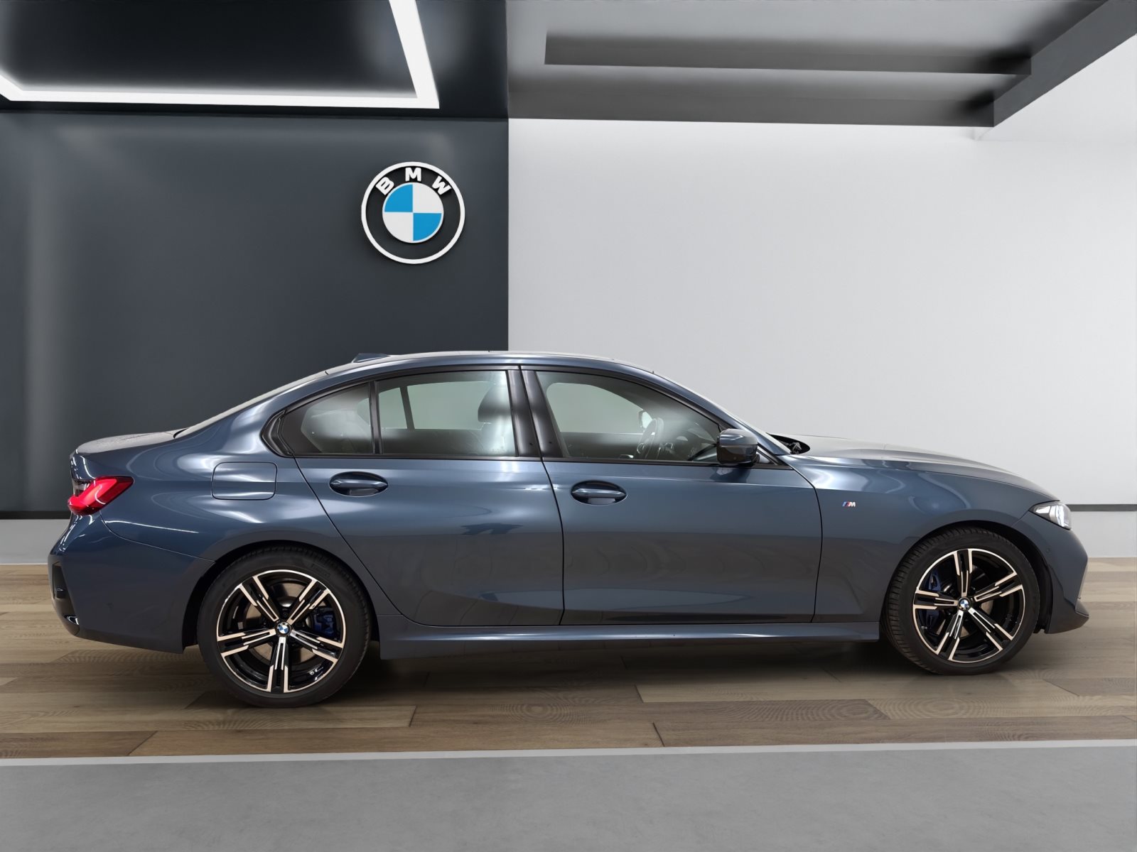 Fahrzeugabbildung BMW 330d xDrive Limousine [M Sport, GSD, HK Sound]