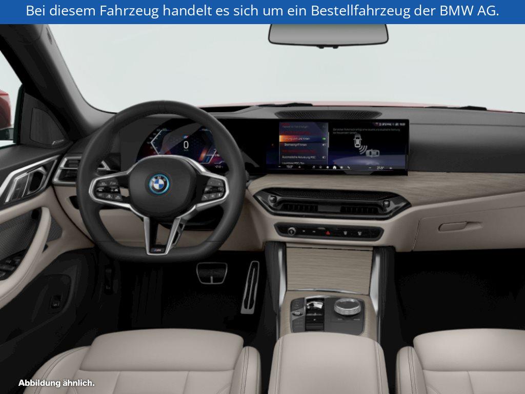 Fahrzeugabbildung BMW i4 eDrive40 Gran Coupé