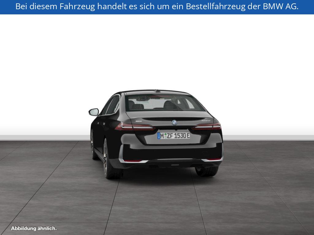 Fahrzeugabbildung BMW 550e xDrive Limousine