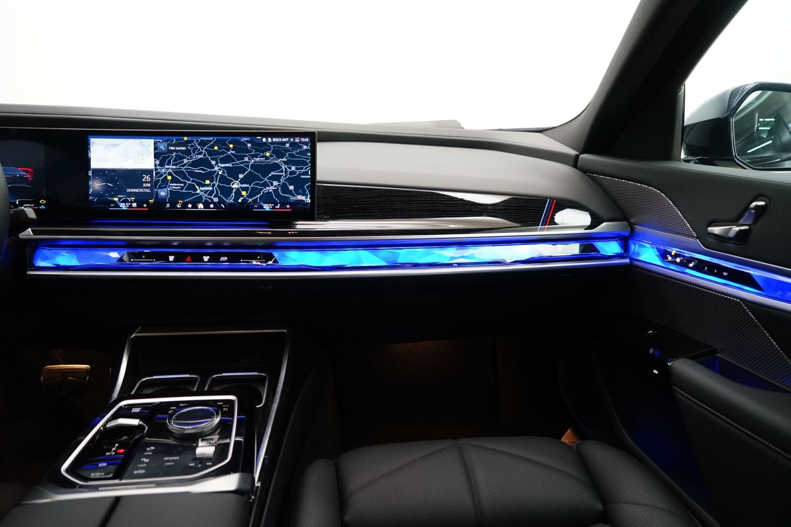 Fahrzeugabbildung BMW 740d xDrive Limousine [M Sport, Standhz., Pano]