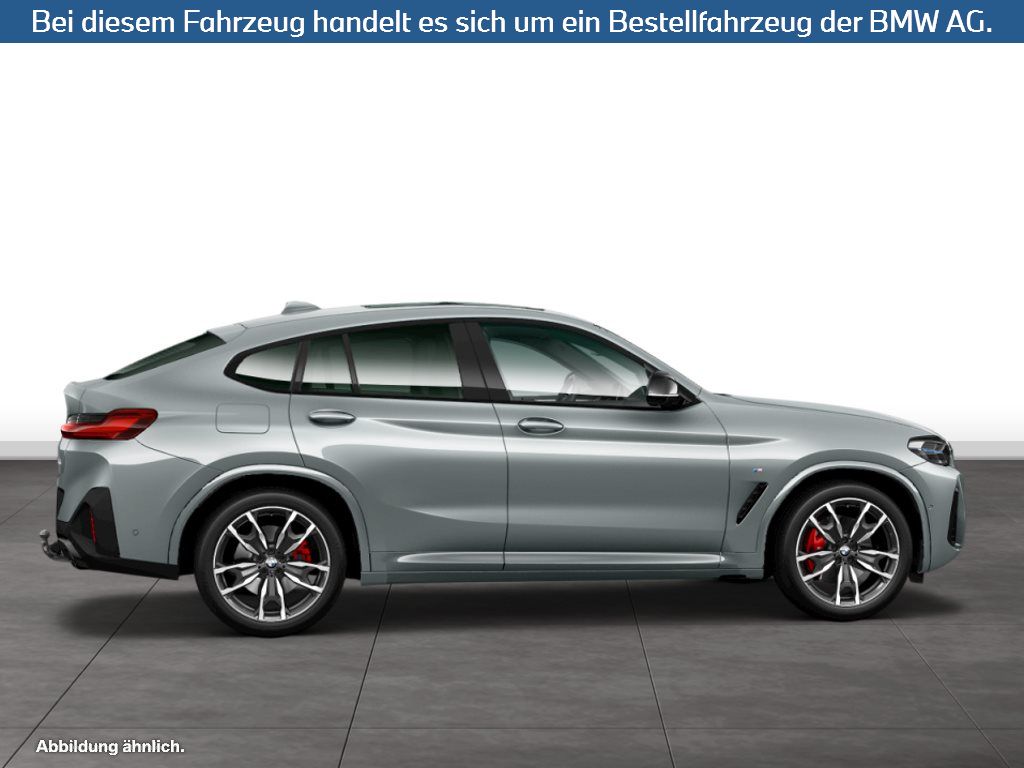 Fahrzeugabbildung BMW X4 M40i