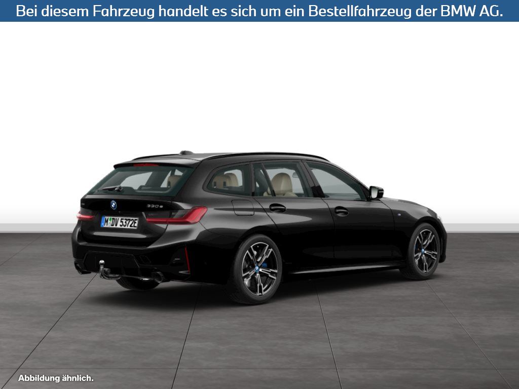 Fahrzeugabbildung BMW 330e xDrive Touring