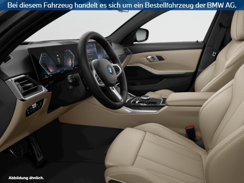 Fahrzeugabbildung BMW 330e xDrive Touring