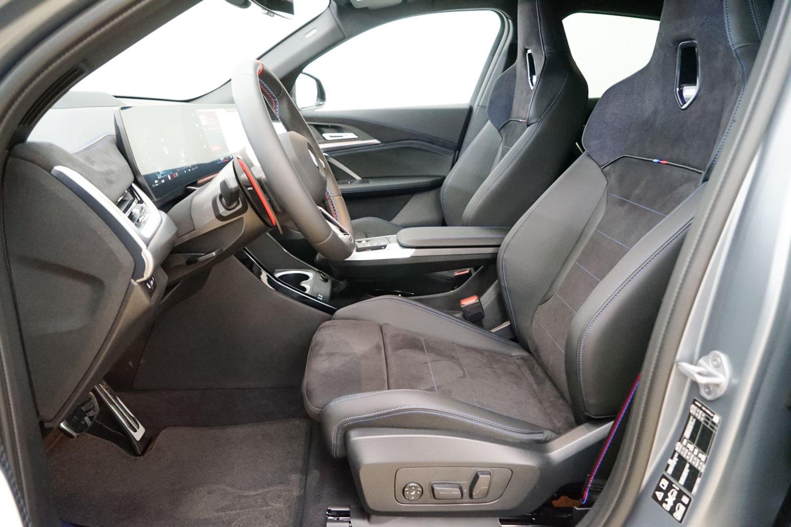 Fahrzeugabbildung BMW X2 M35i xDrive [HUD, AHK, ACC, GSD, 21 LMR, h&k Sound]