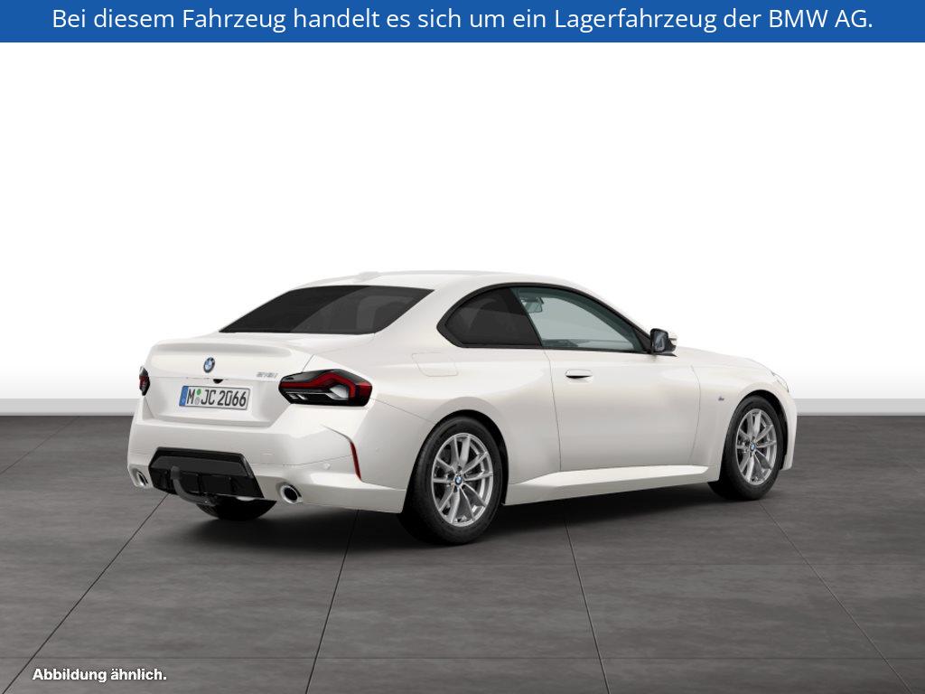 Fahrzeugabbildung BMW 218i Coupé