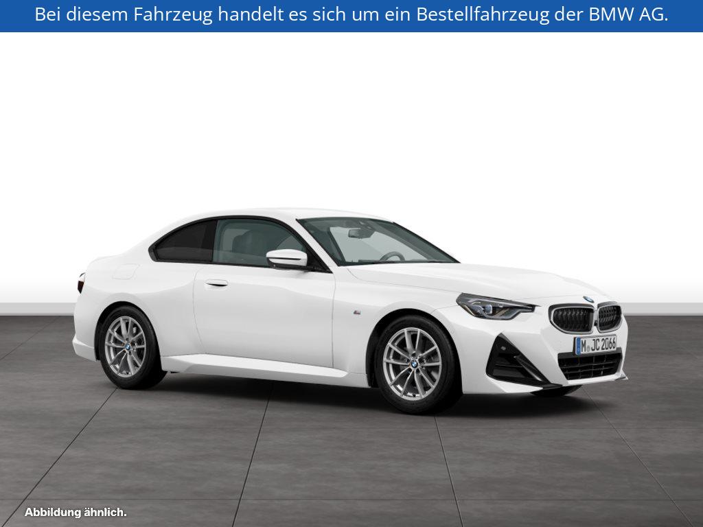 Fahrzeugabbildung BMW 220i Coupé