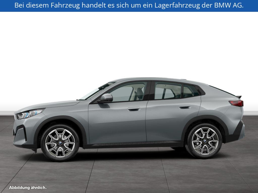 Fahrzeugabbildung BMW X2 sDrive20d