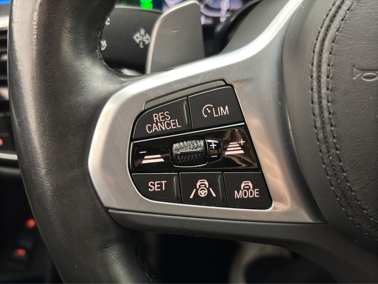 Fahrzeugabbildung BMW 530e Touring [M Sport, Laser, HUD, AHK, 19 LMR]