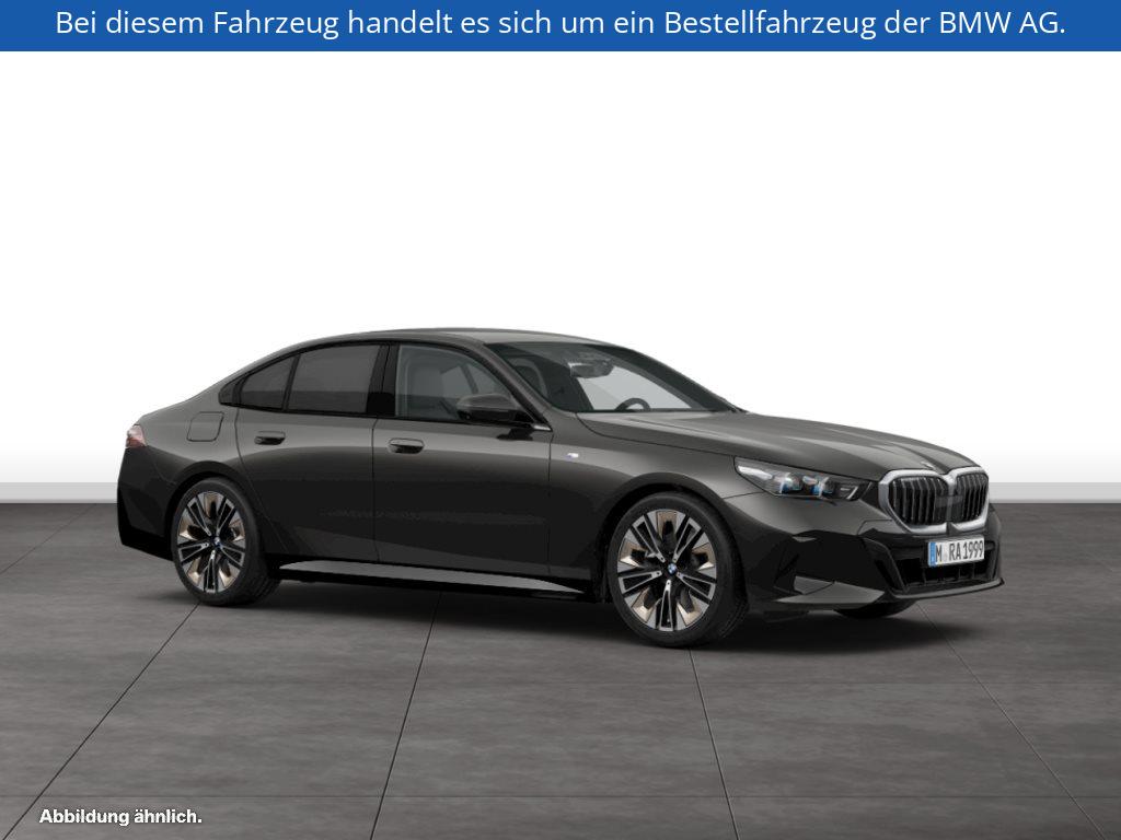 Fahrzeugabbildung BMW 540d xDrive Limousine