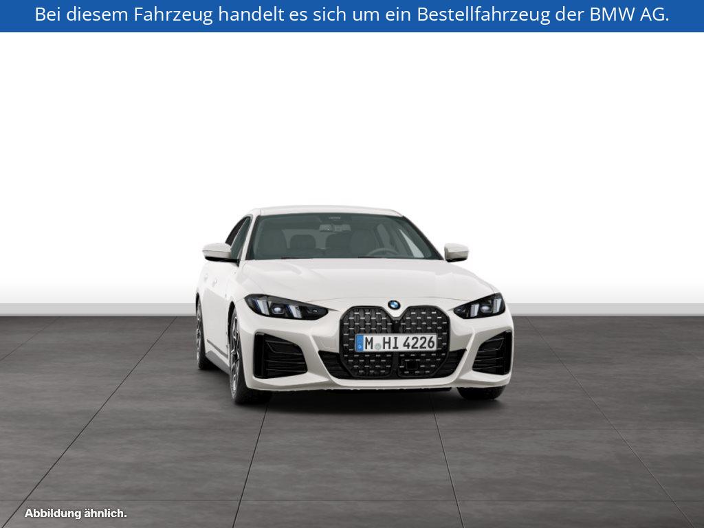 Fahrzeugabbildung BMW 420i Gran Coupé