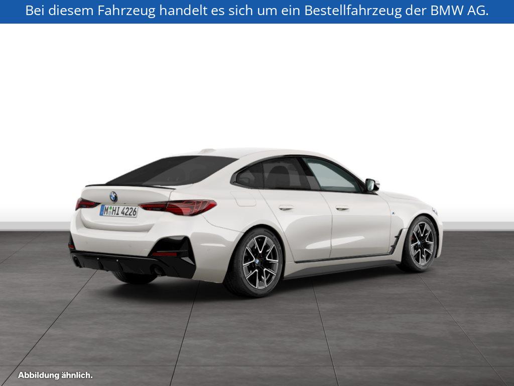 Fahrzeugabbildung BMW 420i Gran Coupé