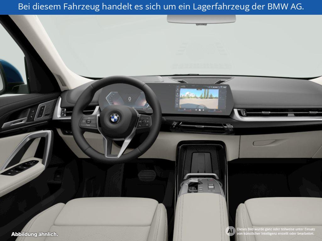 Fahrzeugabbildung BMW X1 xDrive23i