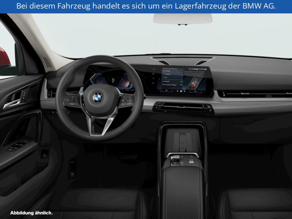 Fahrzeugabbildung BMW X2 sDrive20i