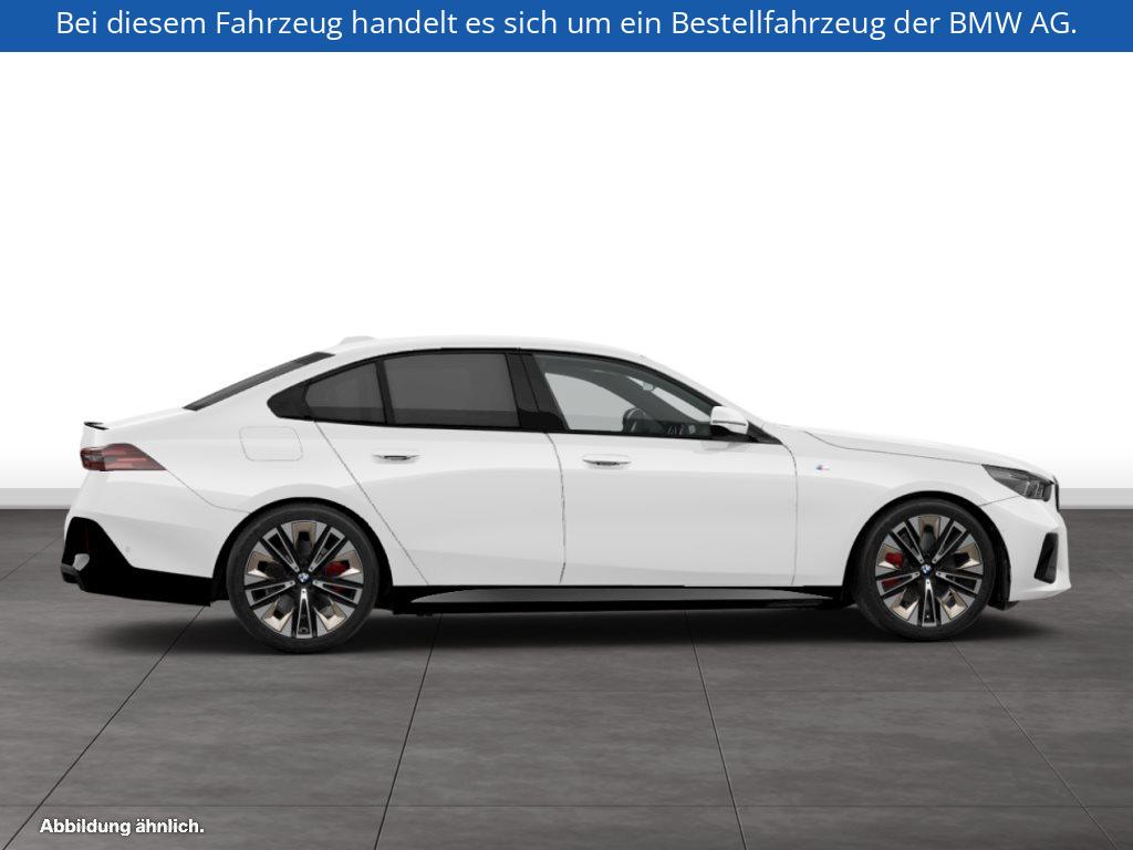 Fahrzeugabbildung BMW 520i Limousine