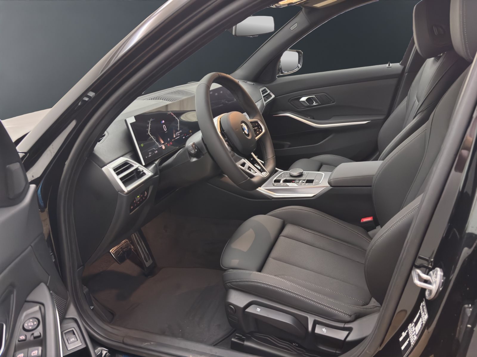 Fahrzeugabbildung BMW 318i Touring [M Sport, AHK, ACC, RFK, SHZ, LED]