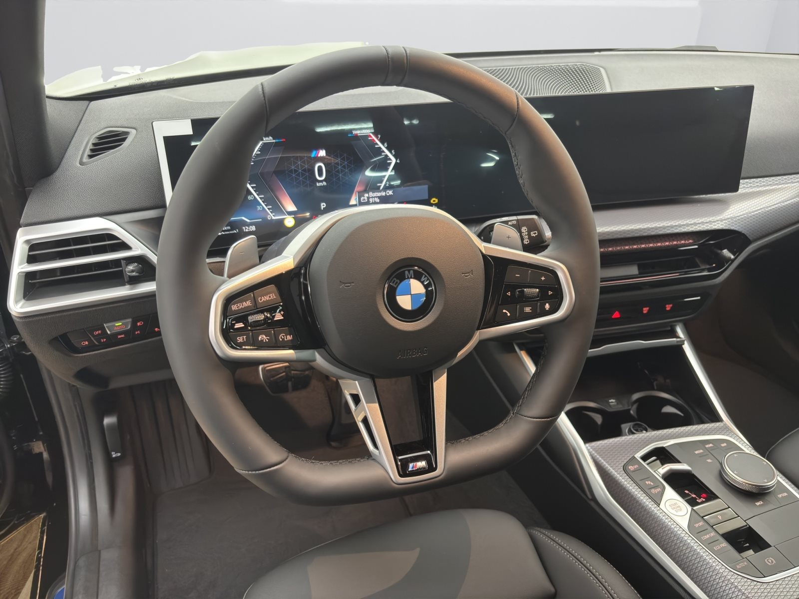 Fahrzeugabbildung BMW 318i Touring [M Sport, AHK, ACC, RFK, SHZ, LED]