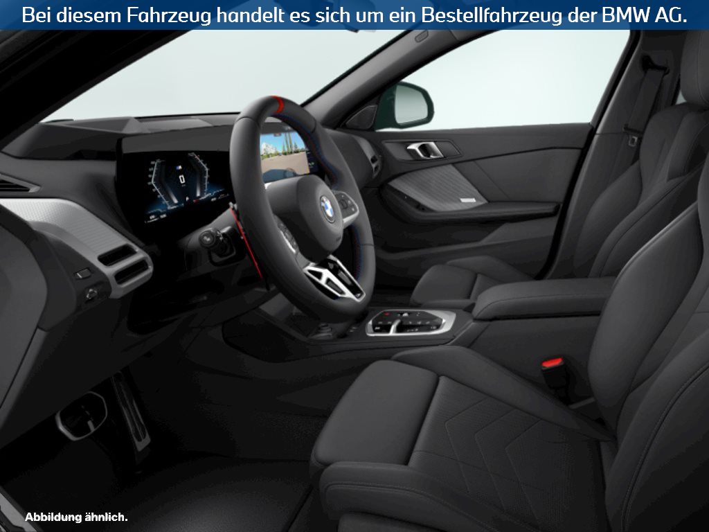 Fahrzeugabbildung BMW M135 xDrive
