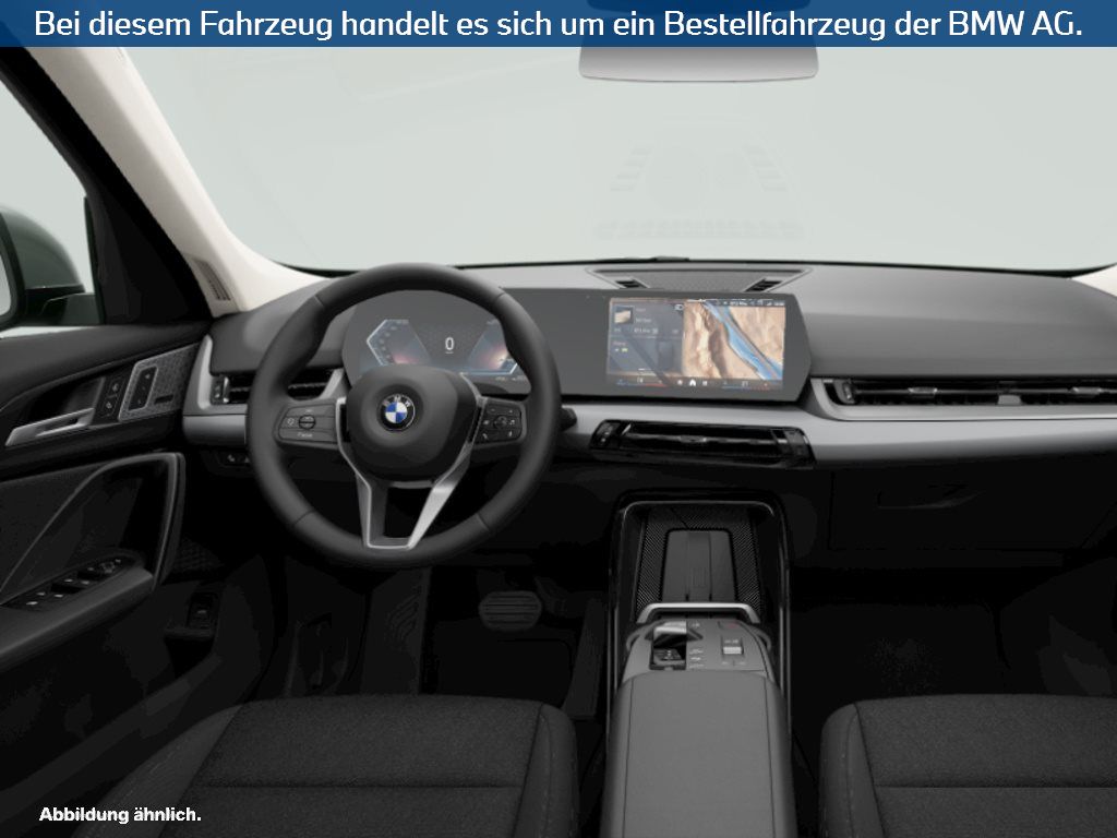 Fahrzeugabbildung BMW X1 sDrive18i SAV