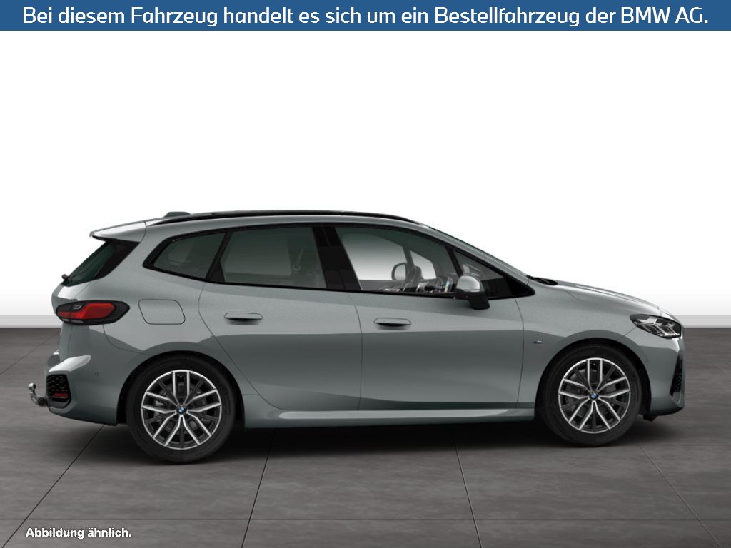 Fahrzeugabbildung BMW 220i Active Tourer