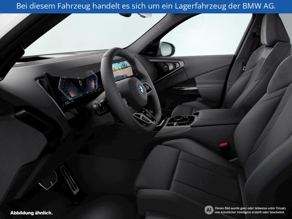 Fahrzeugabbildung BMW X3 30e xDrive
