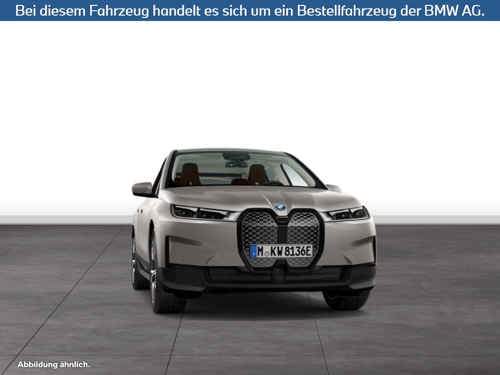 Fahrzeugabbildung BMW iX xDrive40