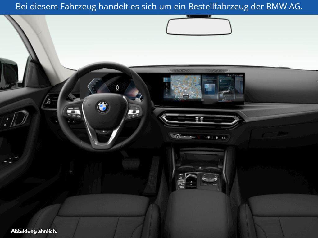 Fahrzeugabbildung BMW 218i Coupé