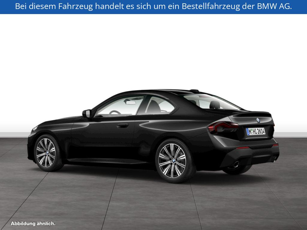 Fahrzeugabbildung BMW 218i Coupé