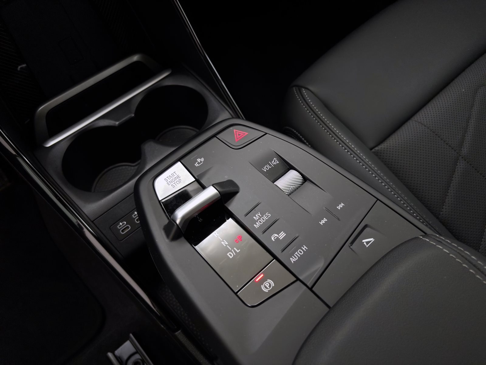 Fahrzeugabbildung BMW X1 sDrive20i [Navi, RFK, LRH, Anhängerkupplung]