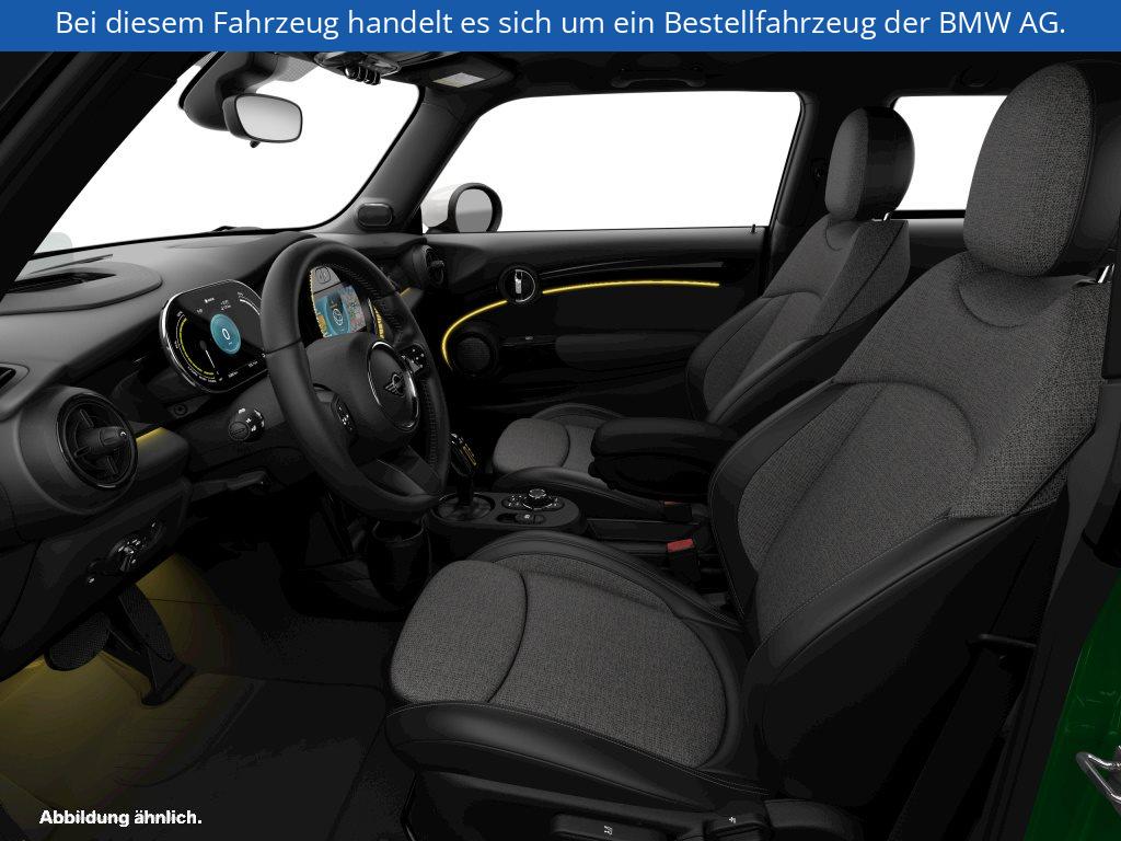 Fahrzeugabbildung MINI Cooper SE 3-Türer