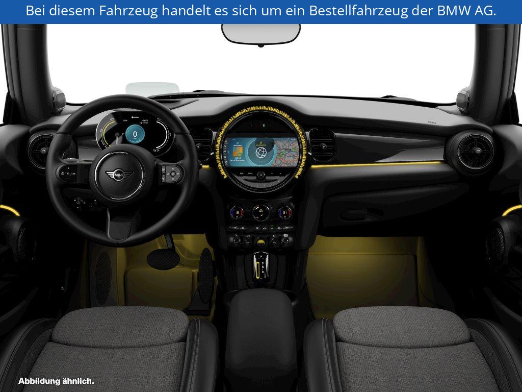 Fahrzeugabbildung MINI Cooper SE 3-Türer
