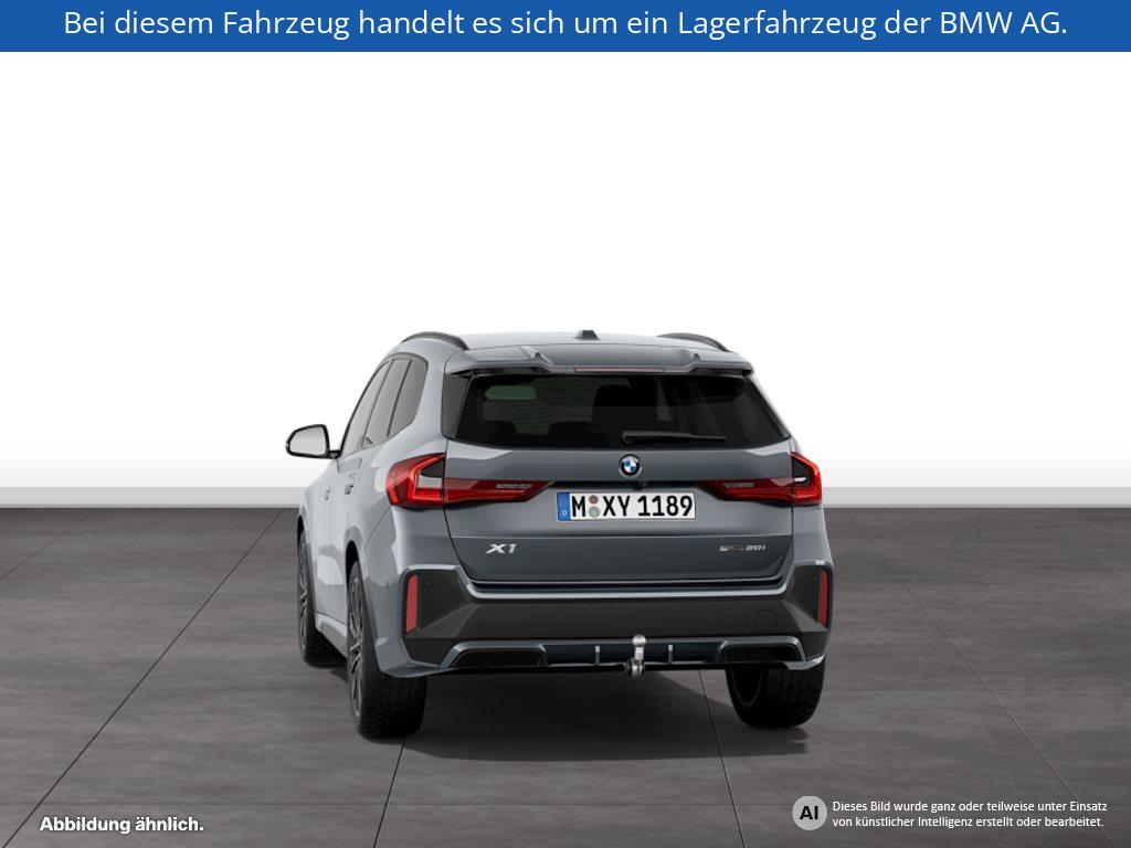 Fahrzeugabbildung BMW X1 sDrive20i