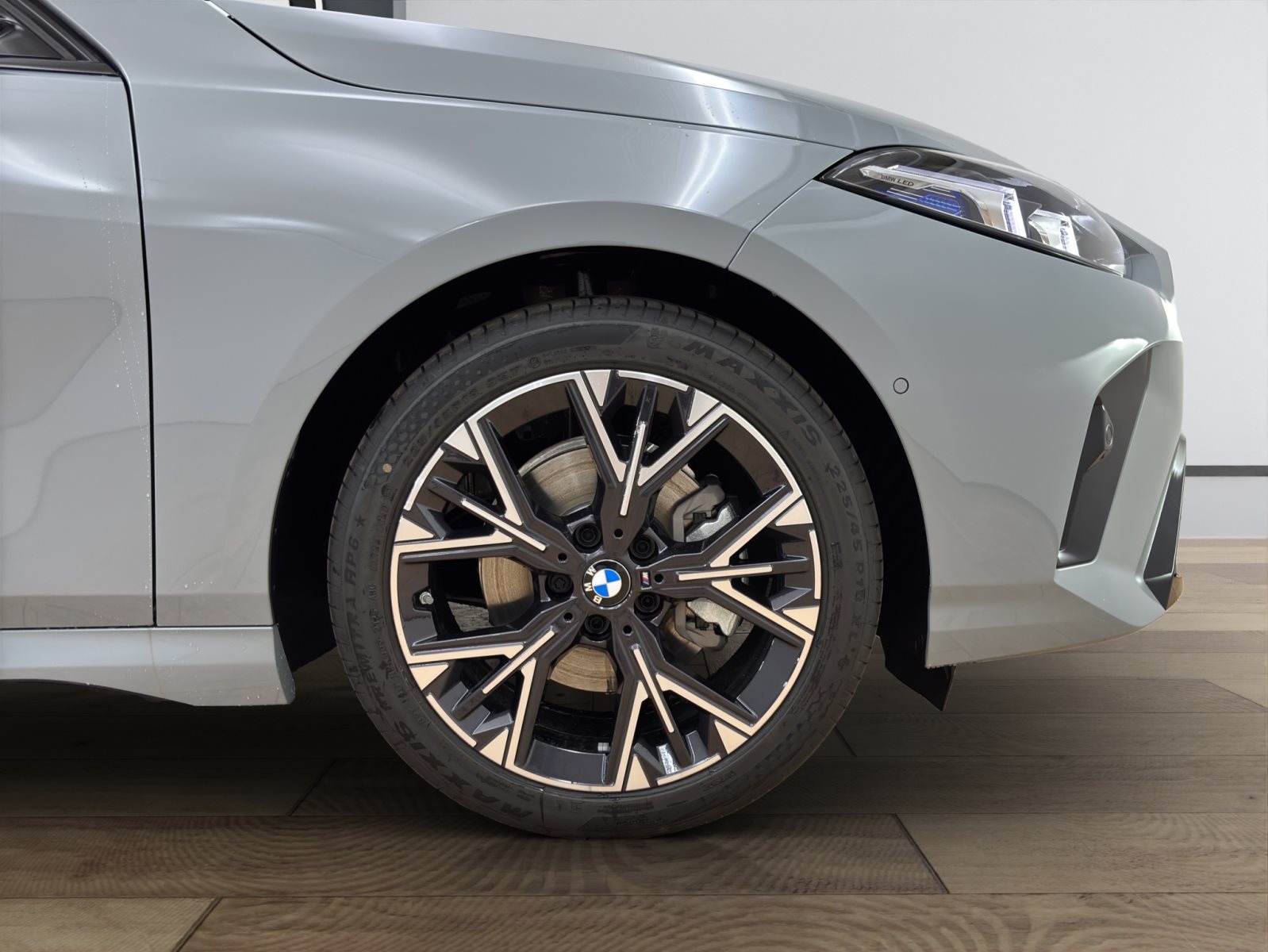 Fahrzeugabbildung BMW 120 [M Sport, Navi, 18 LMR, RFK, SHZ, LED] DAB