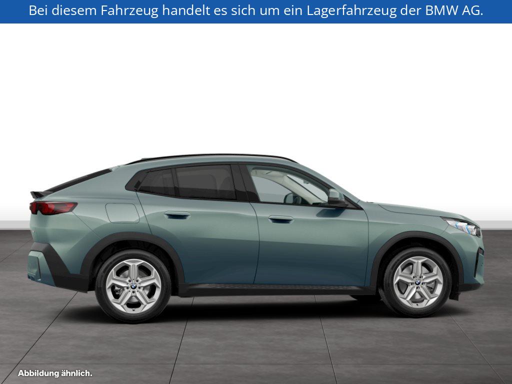 Fahrzeugabbildung BMW X2 sDrive20i