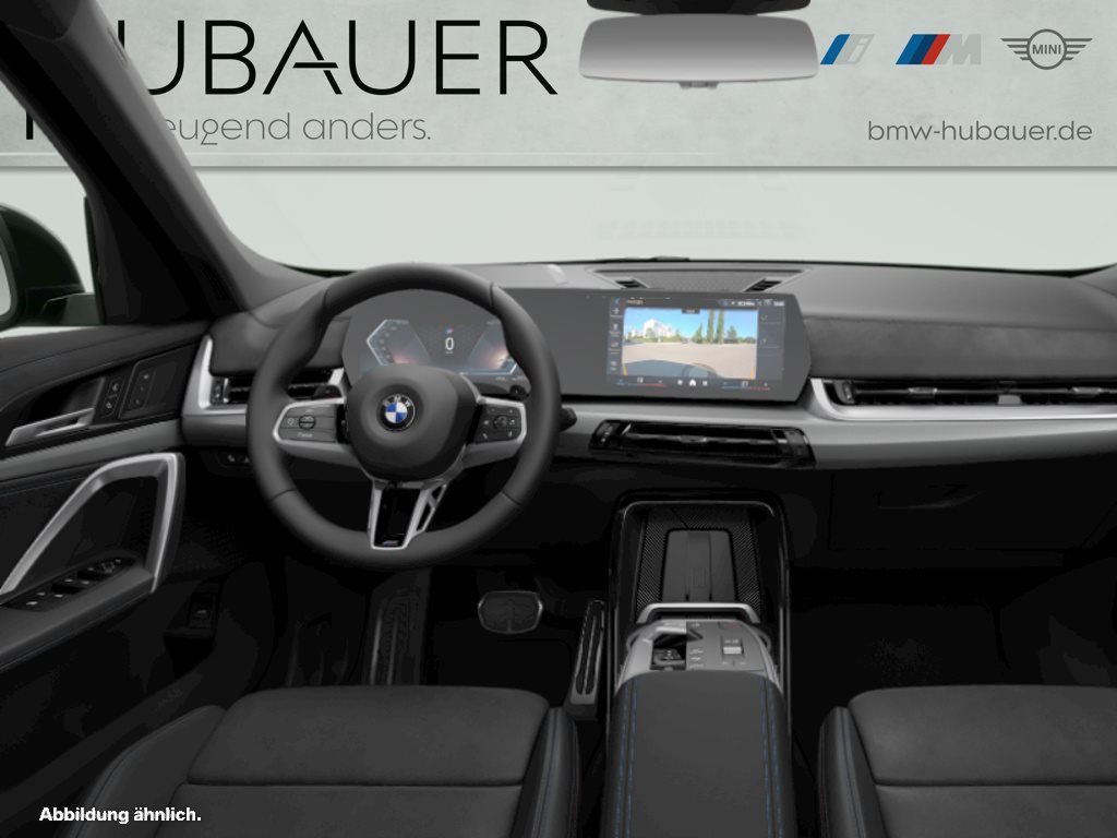Fahrzeugabbildung BMW X1 sDrive20i [M Sport, HUD, AHK, ACC, RFK, 19 LMR]
