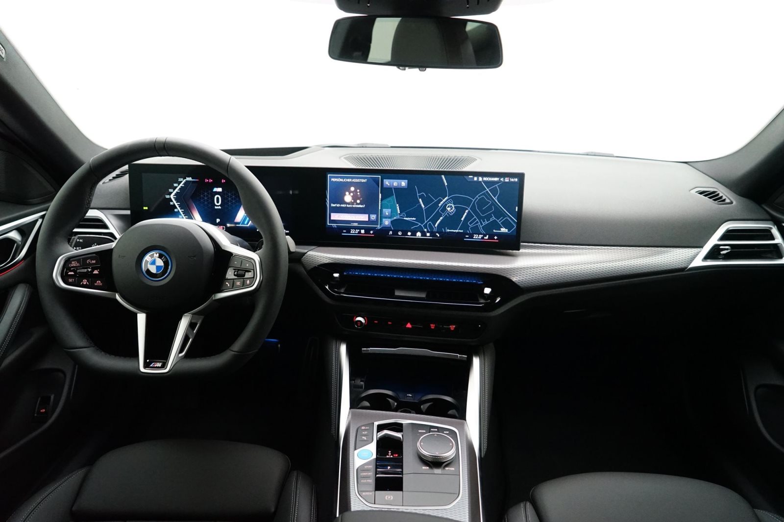 Fahrzeugabbildung BMW i4 eDrive40 [M Sport, HUD, ACC, RFK, 19 LMR]