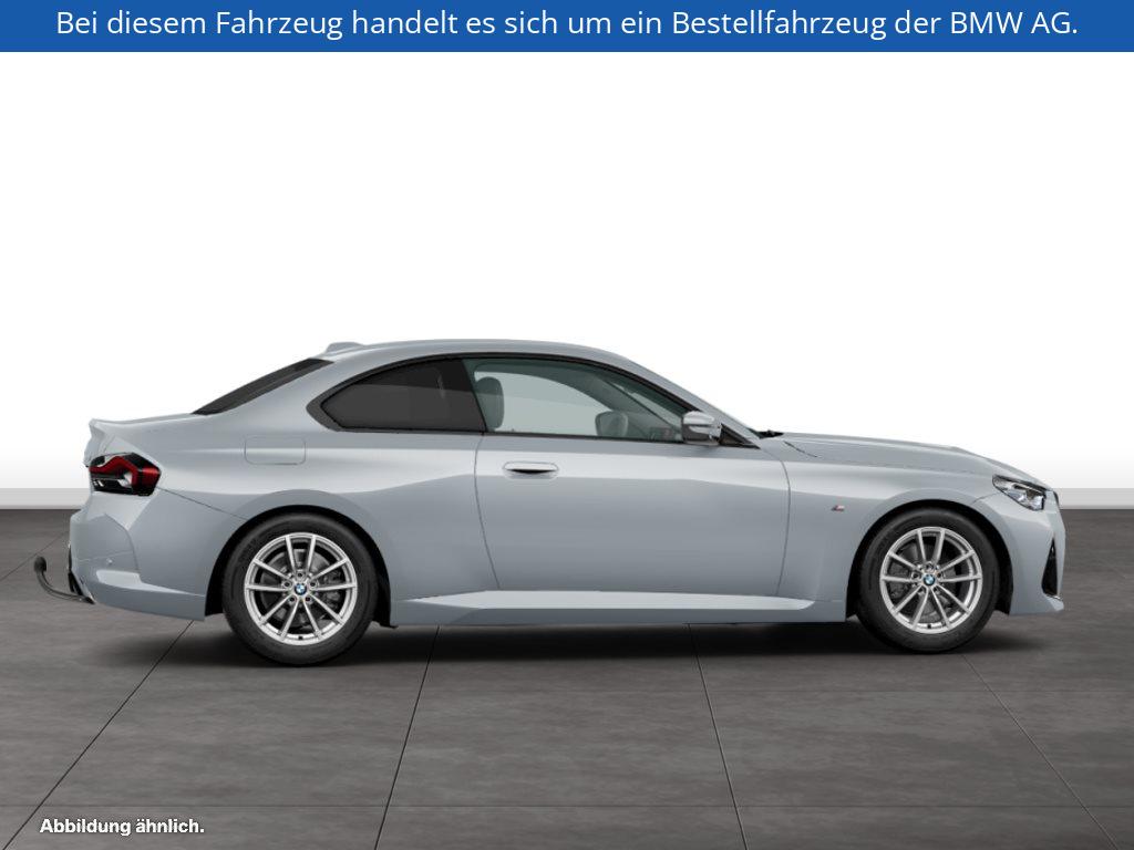 Fahrzeugabbildung BMW 220i Coupé